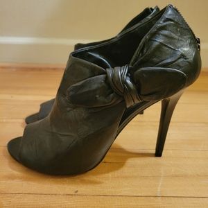 BCBGMAXAZARIA Stiletto Ankle Bootie - Size 10